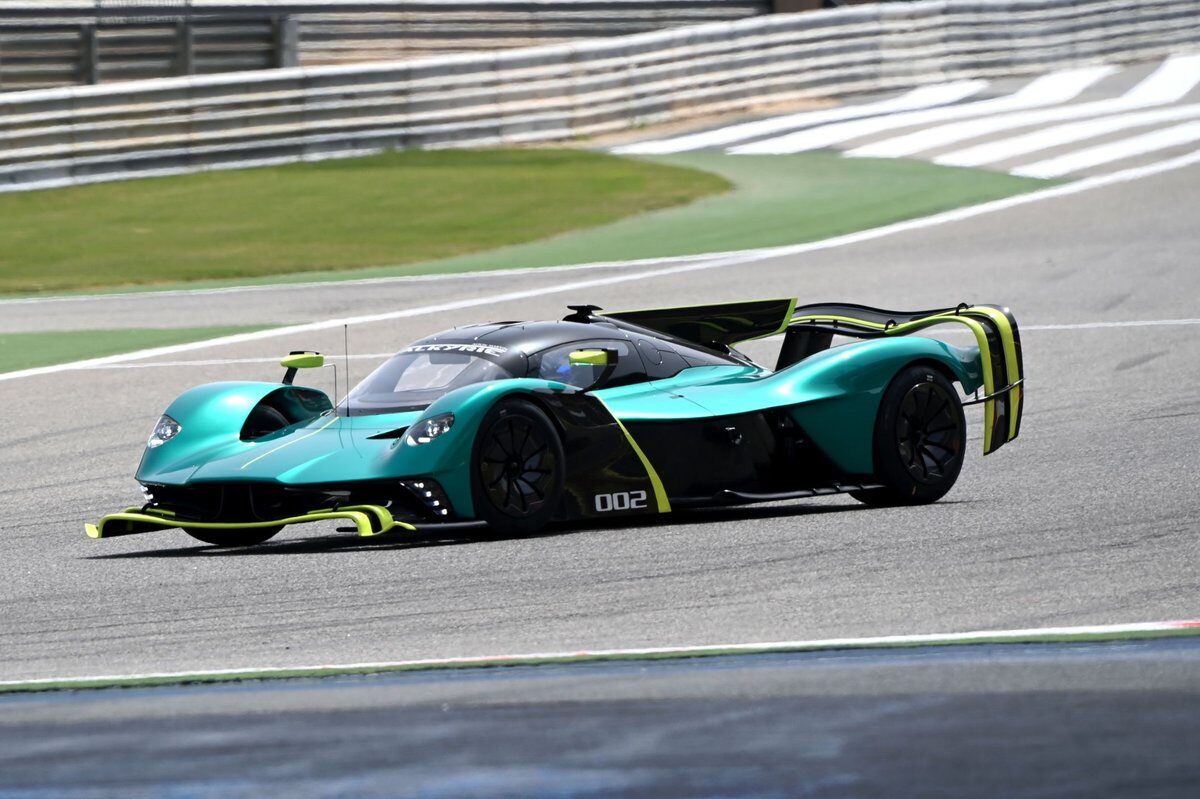 2024 Aston Martin Valkyrie