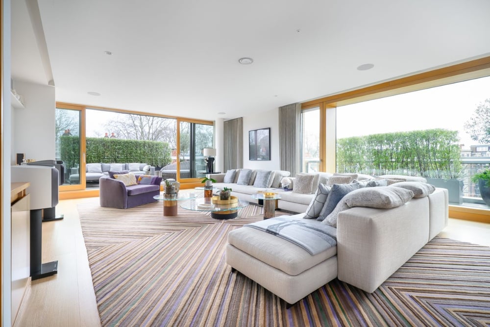 Exploring Luxury Real Estate in Kensington