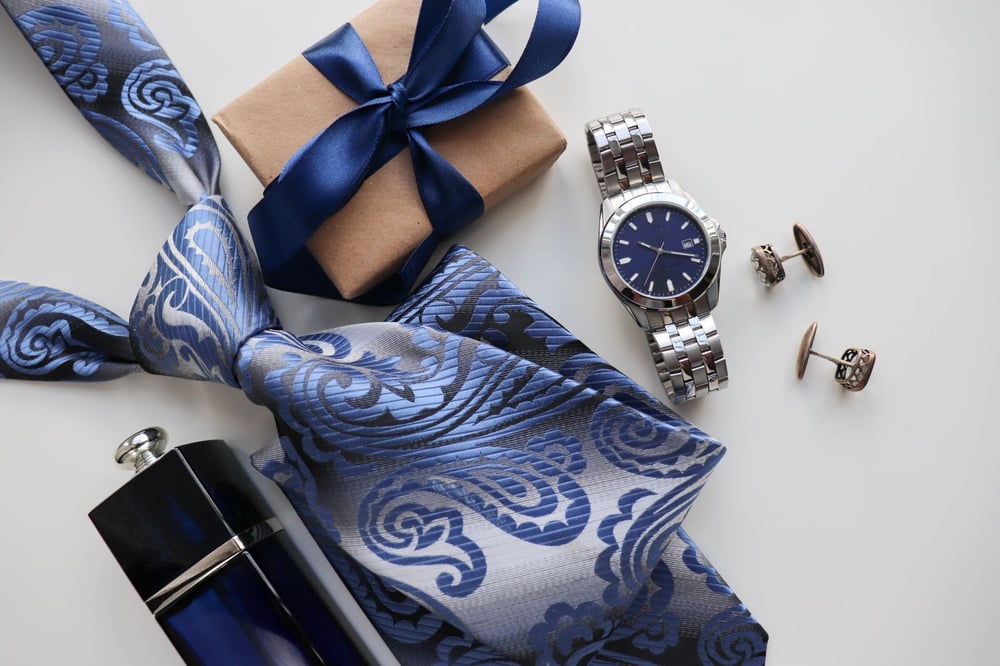 luxury gifts for men