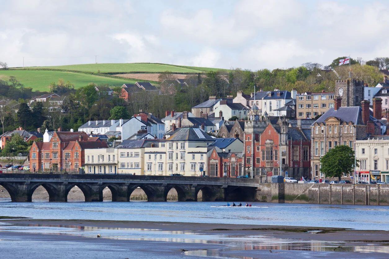 Top 23 Towns to Live in the UK