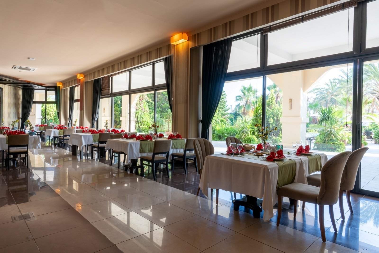 best restaurants ascot