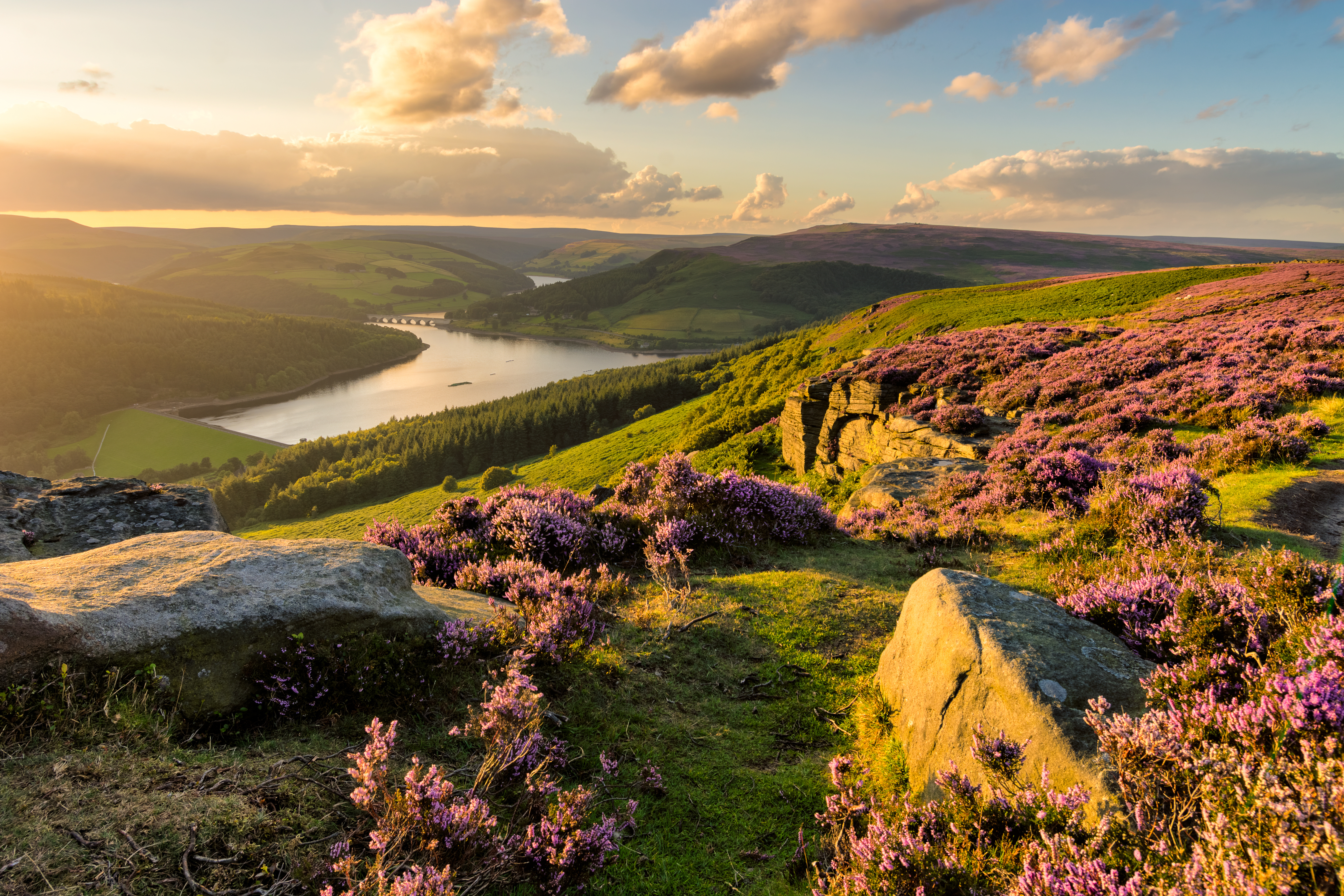 Best Places To Stay In The Peak District?