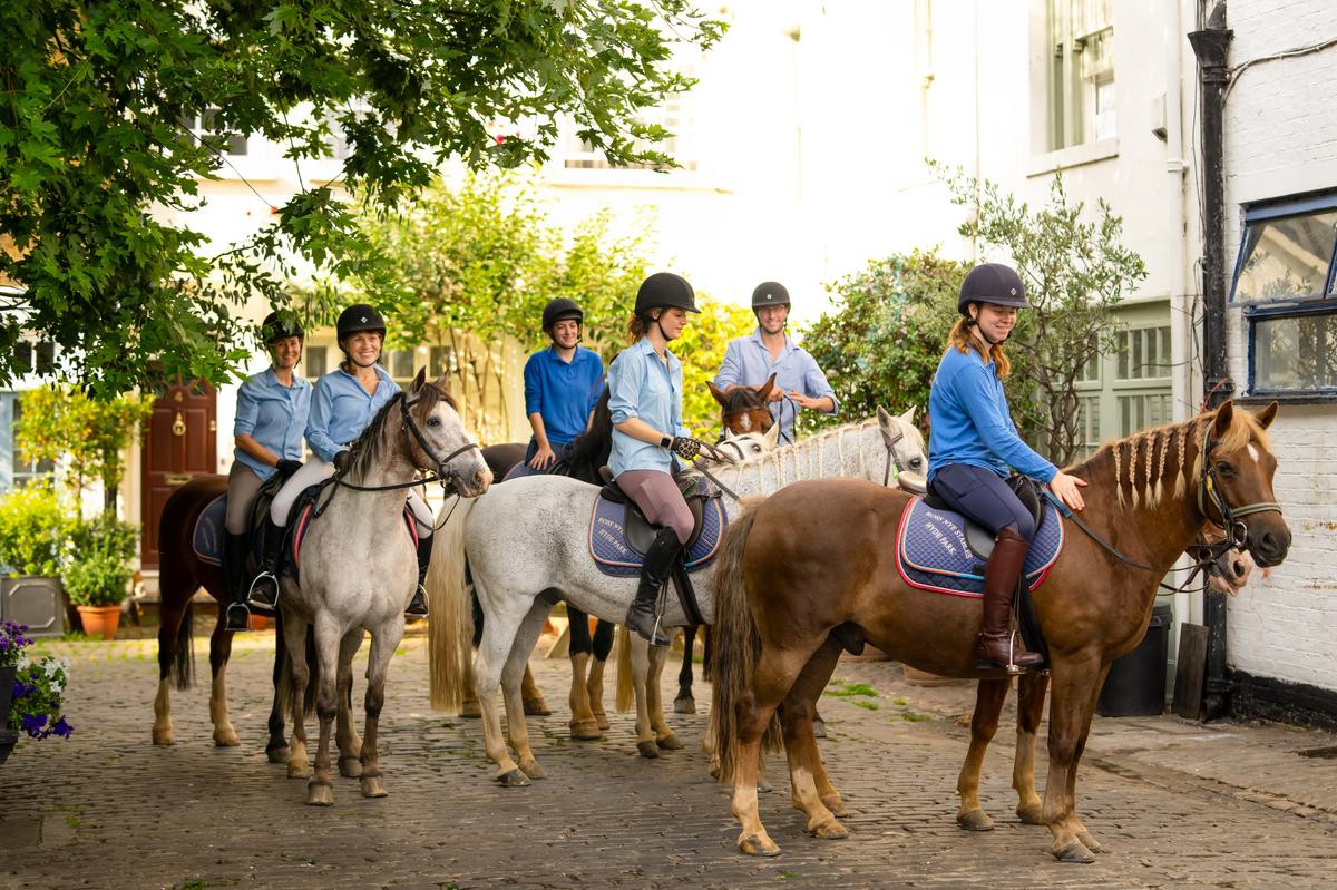 DSC02253-Edit.jpg horse riding london