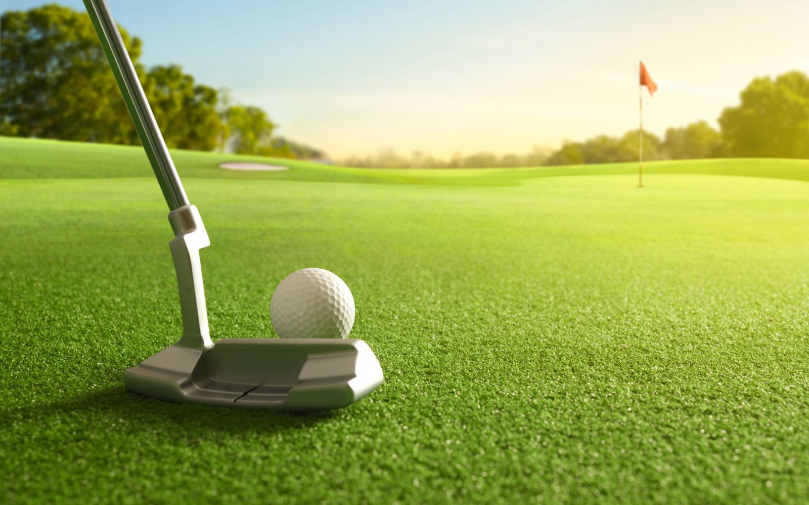 Tee Off Time - The Best Golf Clubs in South West London