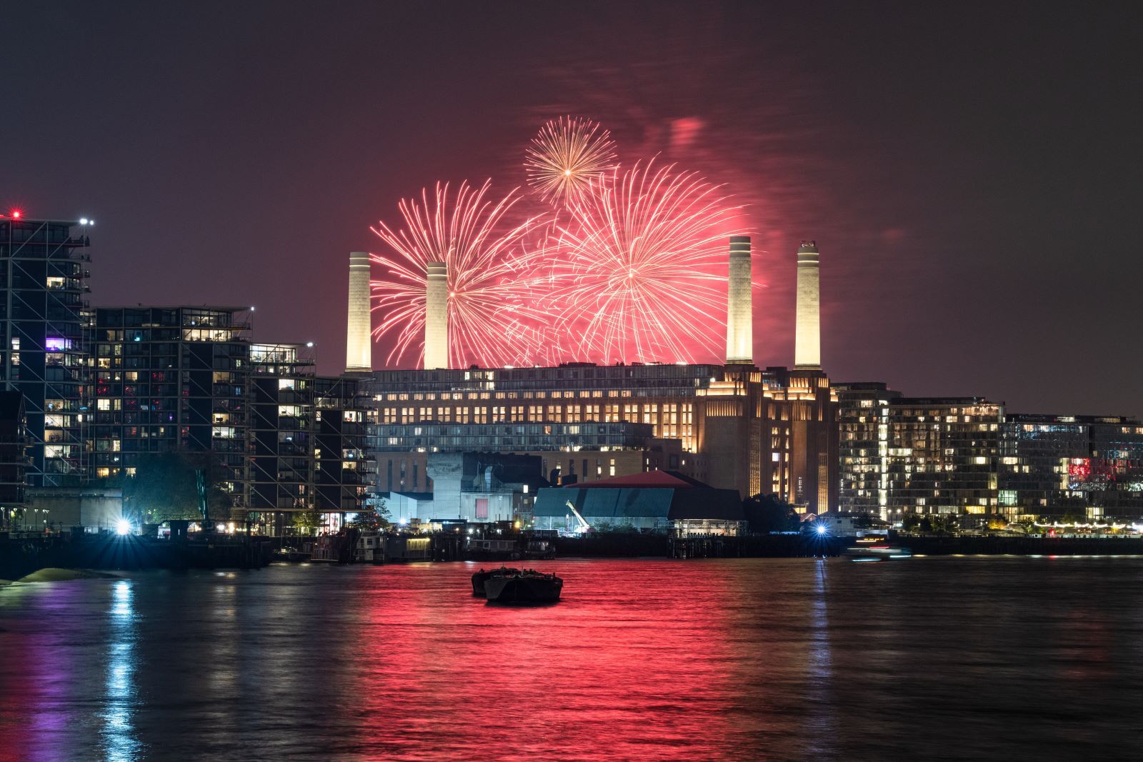 Remember the 5th of November – Celebrating Bonfire Night In London