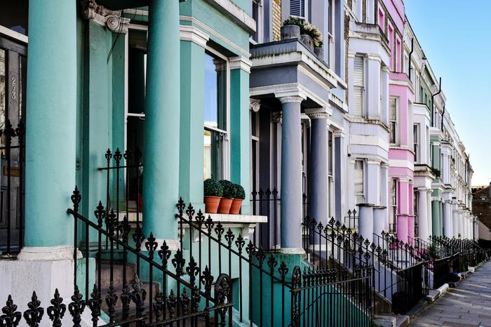 Notting Hillâs Colourful Houses.jpg Notting Hill’s Colourful Houses