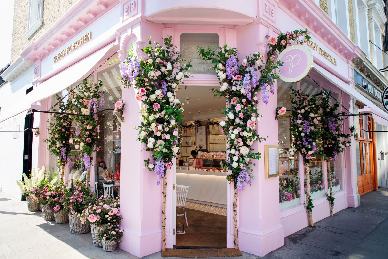 Beautiful Brews: The Best of Café Culture in London