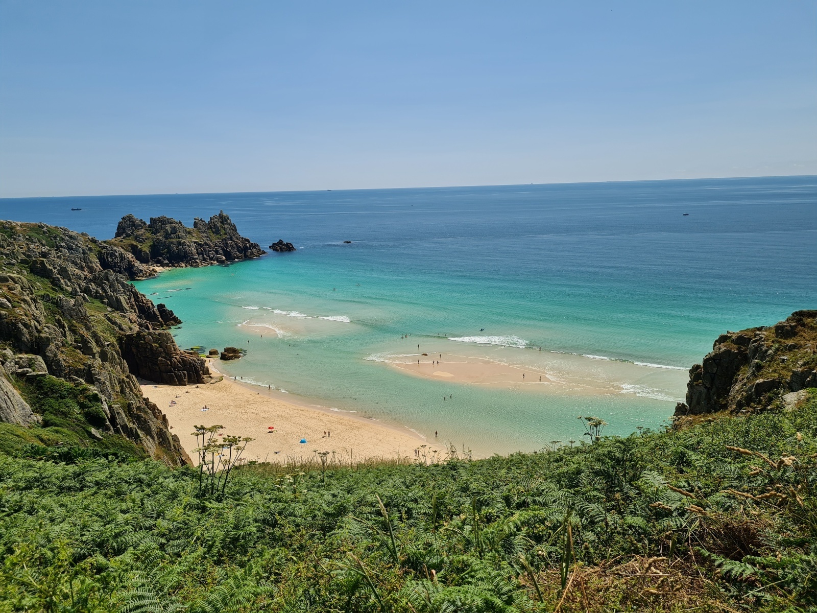Between the Rocks and the Sea – The Best Beaches In Cornwall