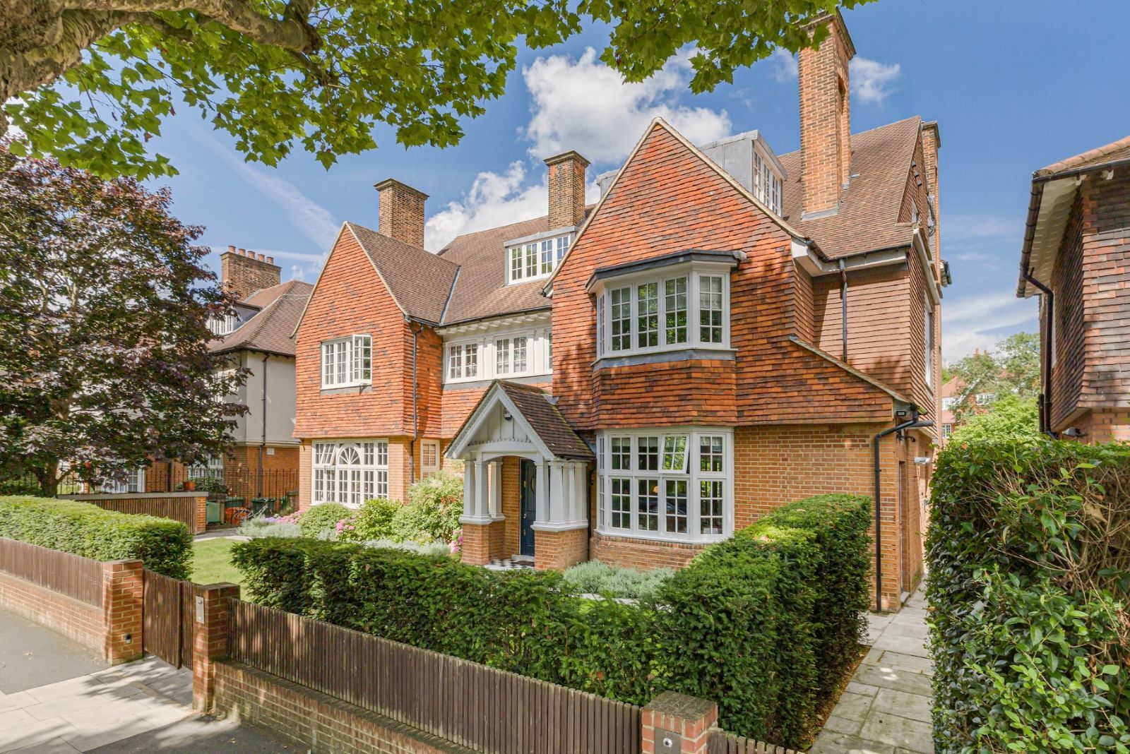 What is a Share of the Freehold and How Does it Affect House Purchases?