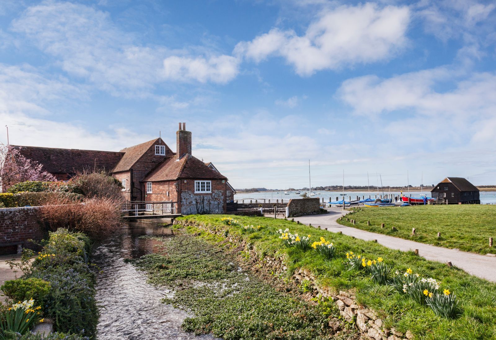 The Best Country Weekend Breaks Near London - Say Goodbye to the City for a Few Days