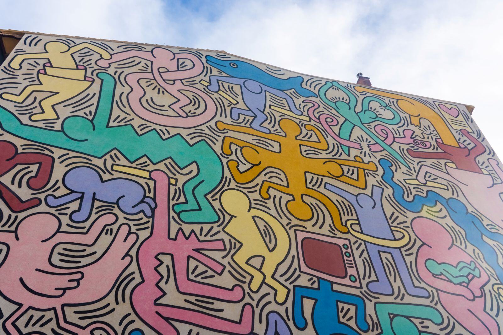 10 Fascinating Facts about Keith Haring