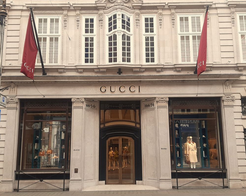 Flying the Gucci Flag On Sloane Street