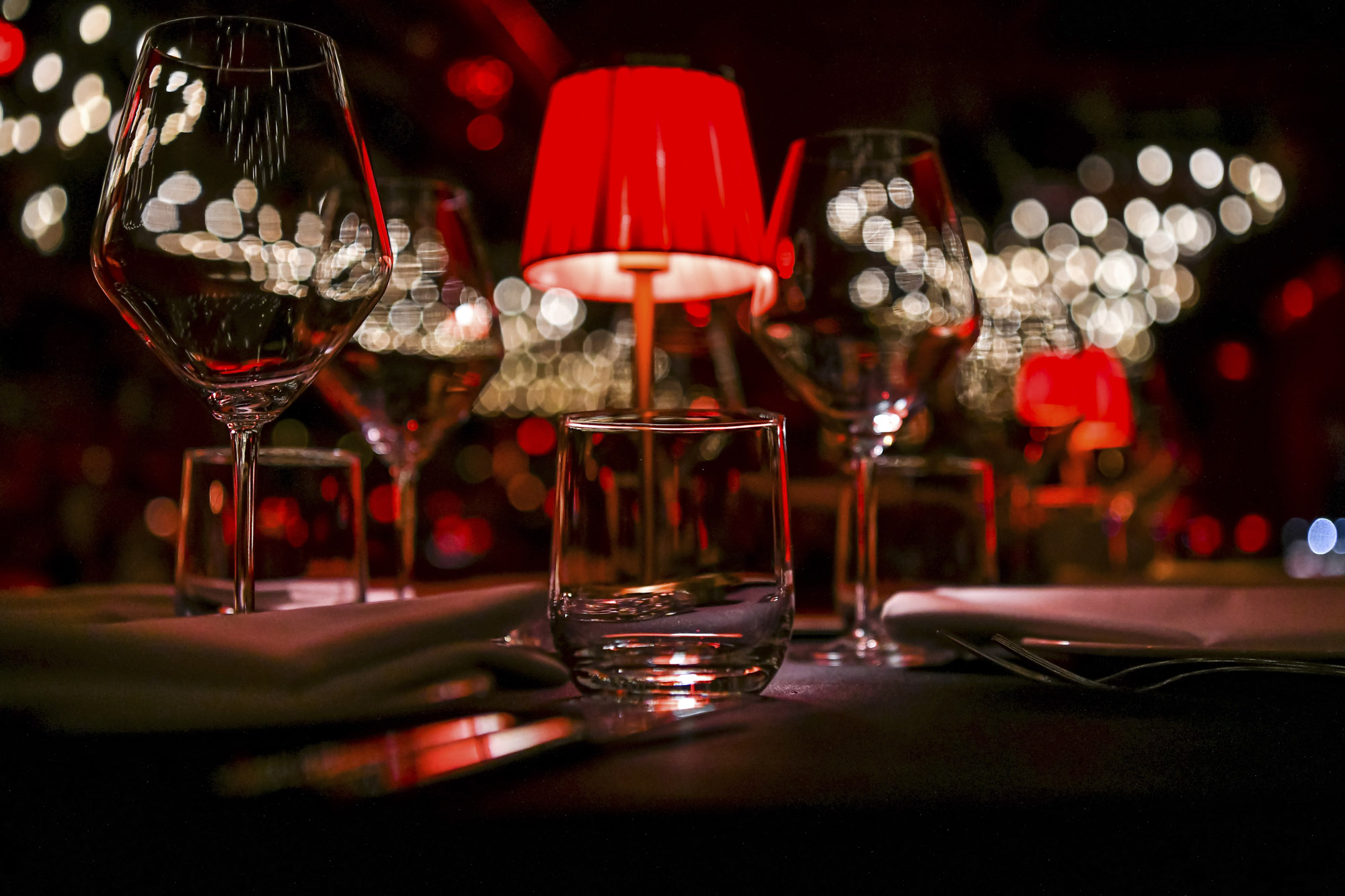 Exclusive Clubs in London: Membership, Access & What to Expect